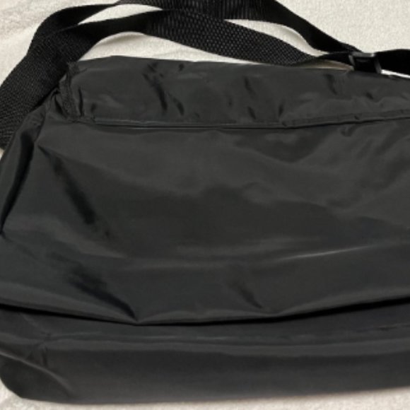 Hugo Boss Messenger Bag Vintage 1998 EUC - Picture 3 of 8